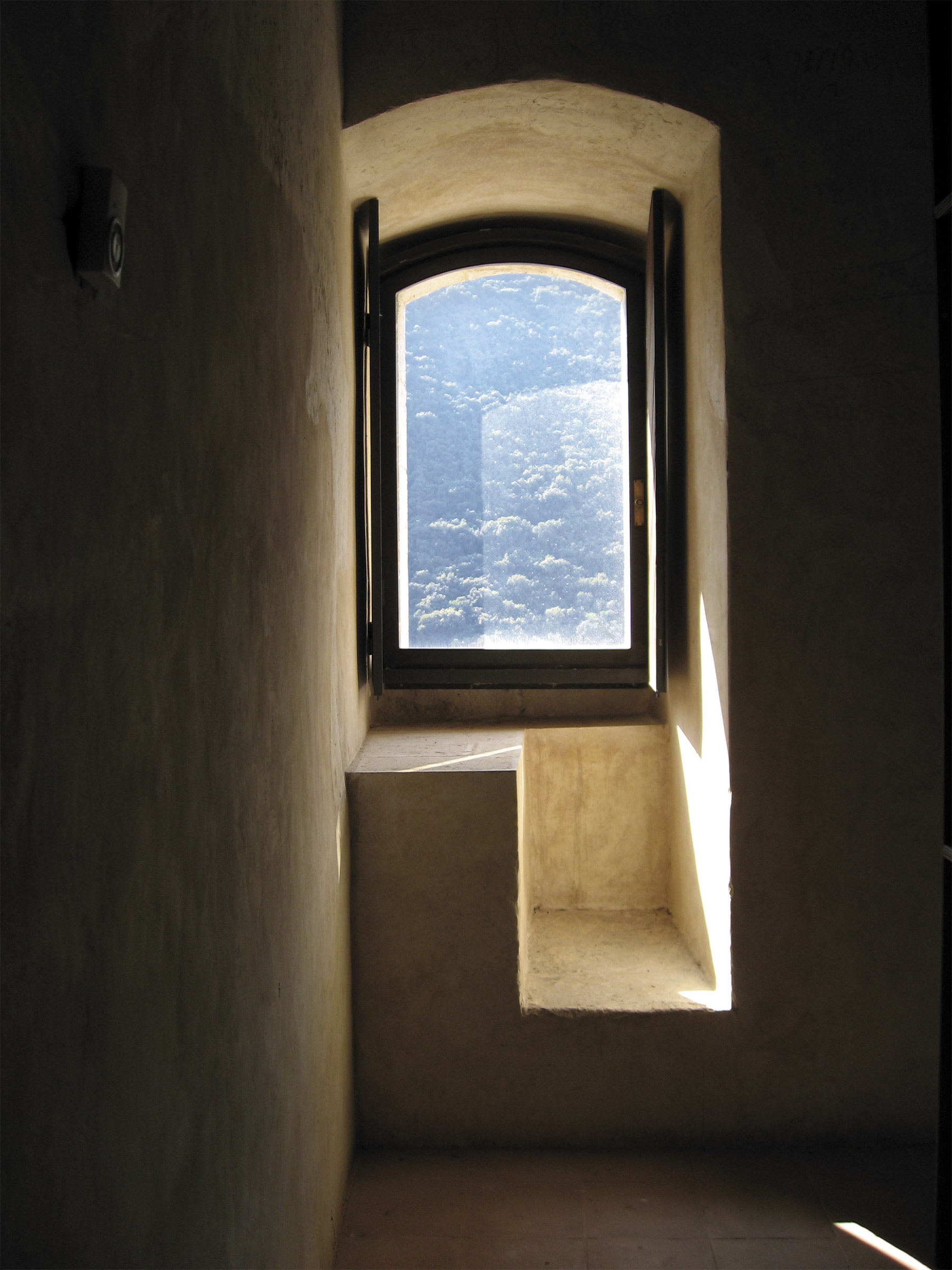 35_Spoleto-SummerSchool_Rocca-Fenster_Nolte